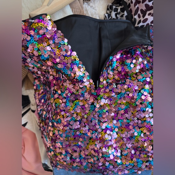 Urban Outfitters Sparkling Sequin Mini Skirt - Picture 4 of 7